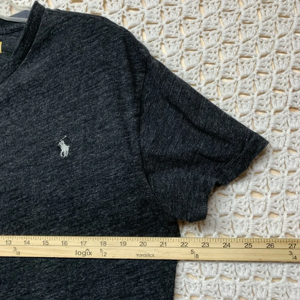Polo Ralph Lauren Tee Shirt Men's. Sz M Gray White Pony Short Sleve‎ V Neck
